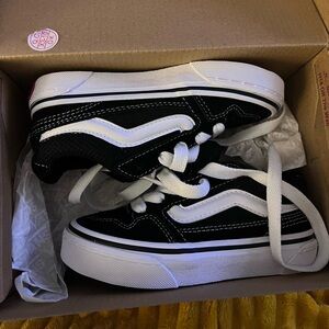 Kids Vans Size 11